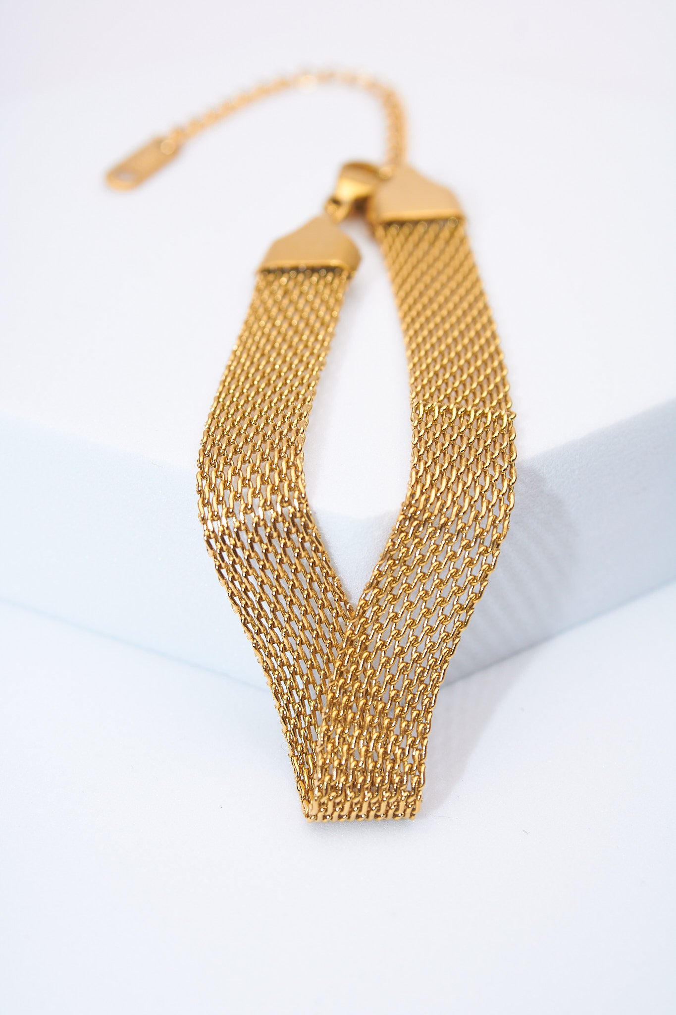 Pulsera malla múltiple dorada — extensión ajustable