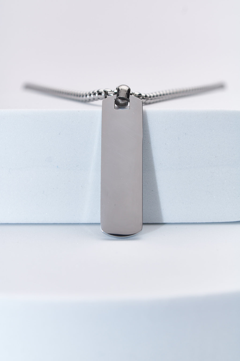 Collar placa rectangular lisa — acero inoxidable plateado