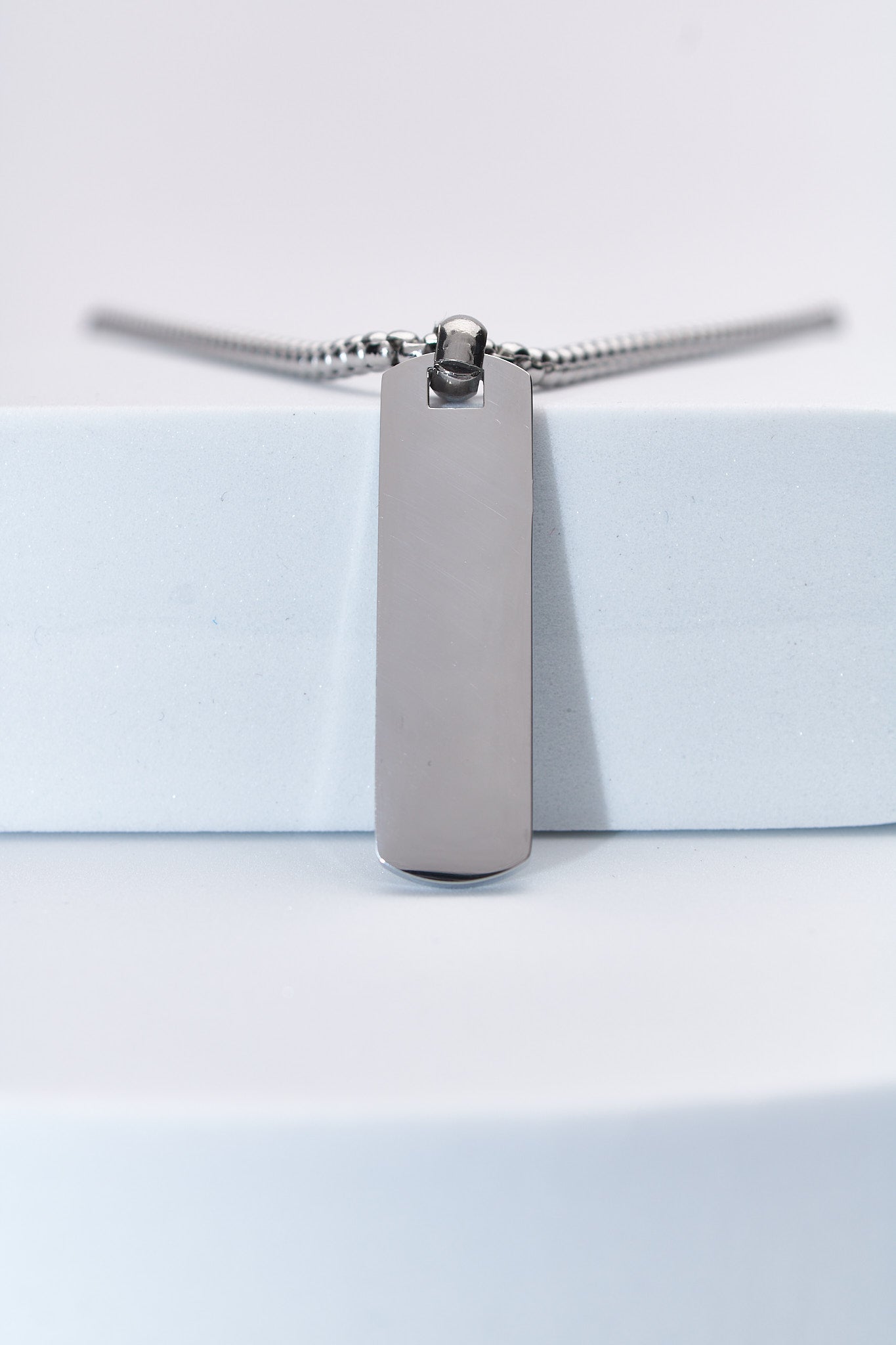 Collar placa rectangular lisa — acero inoxidable plateado