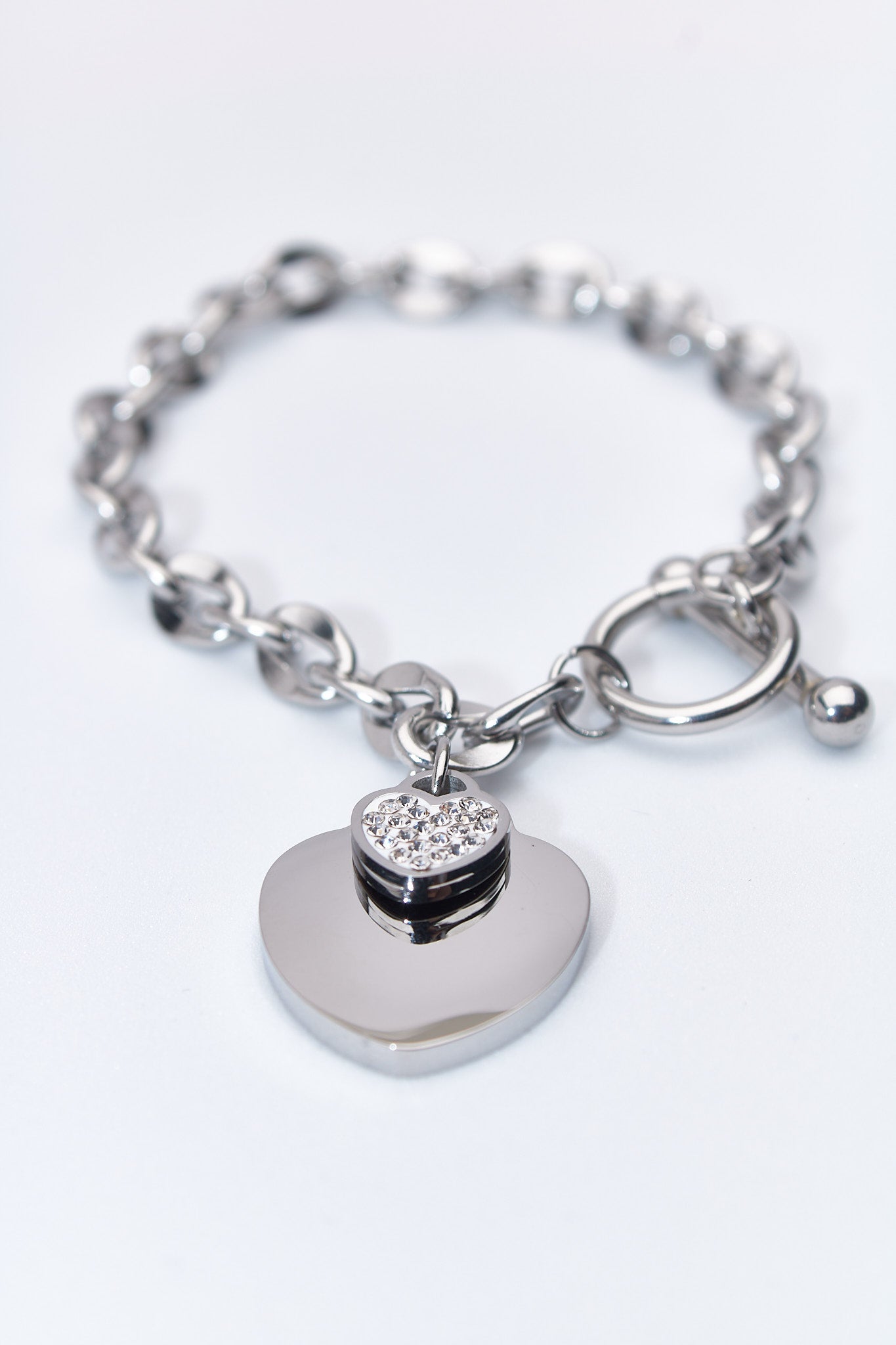 Pulsera cadena eslabón con colgante corazón — acero inoxidable plateado