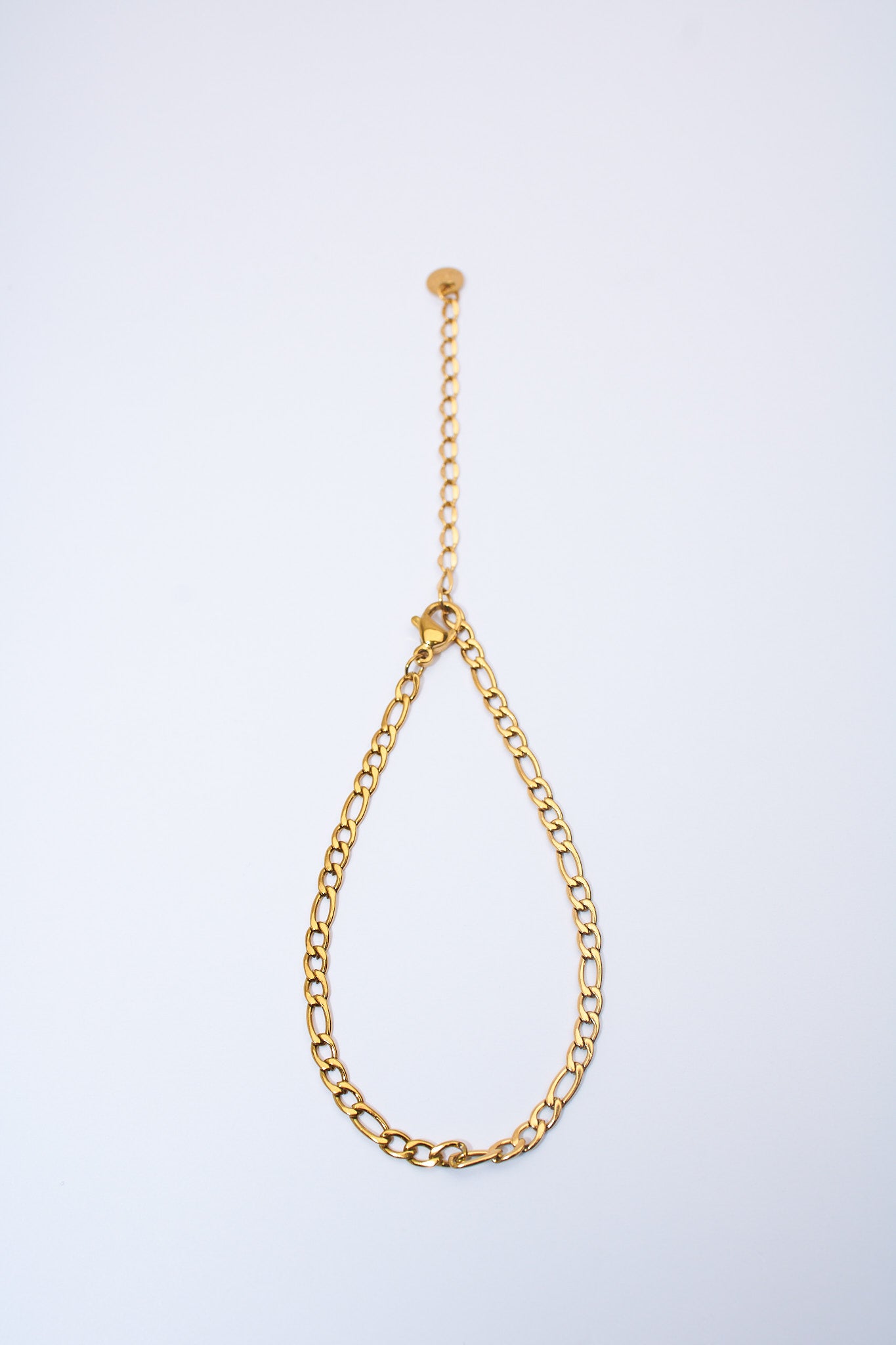 Pulsera cadena eslabón oval dorada — baño dorado