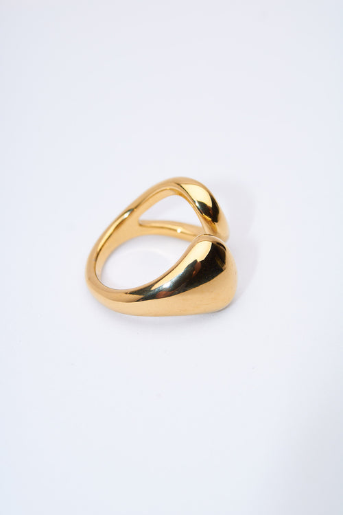 Anillo abierto doble elemento dorado — ajustable