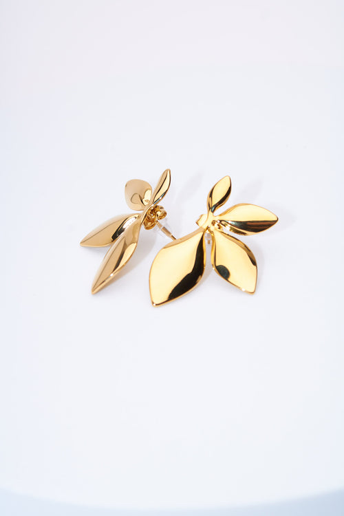 Aretes flor dorados — pétalos pulidos
