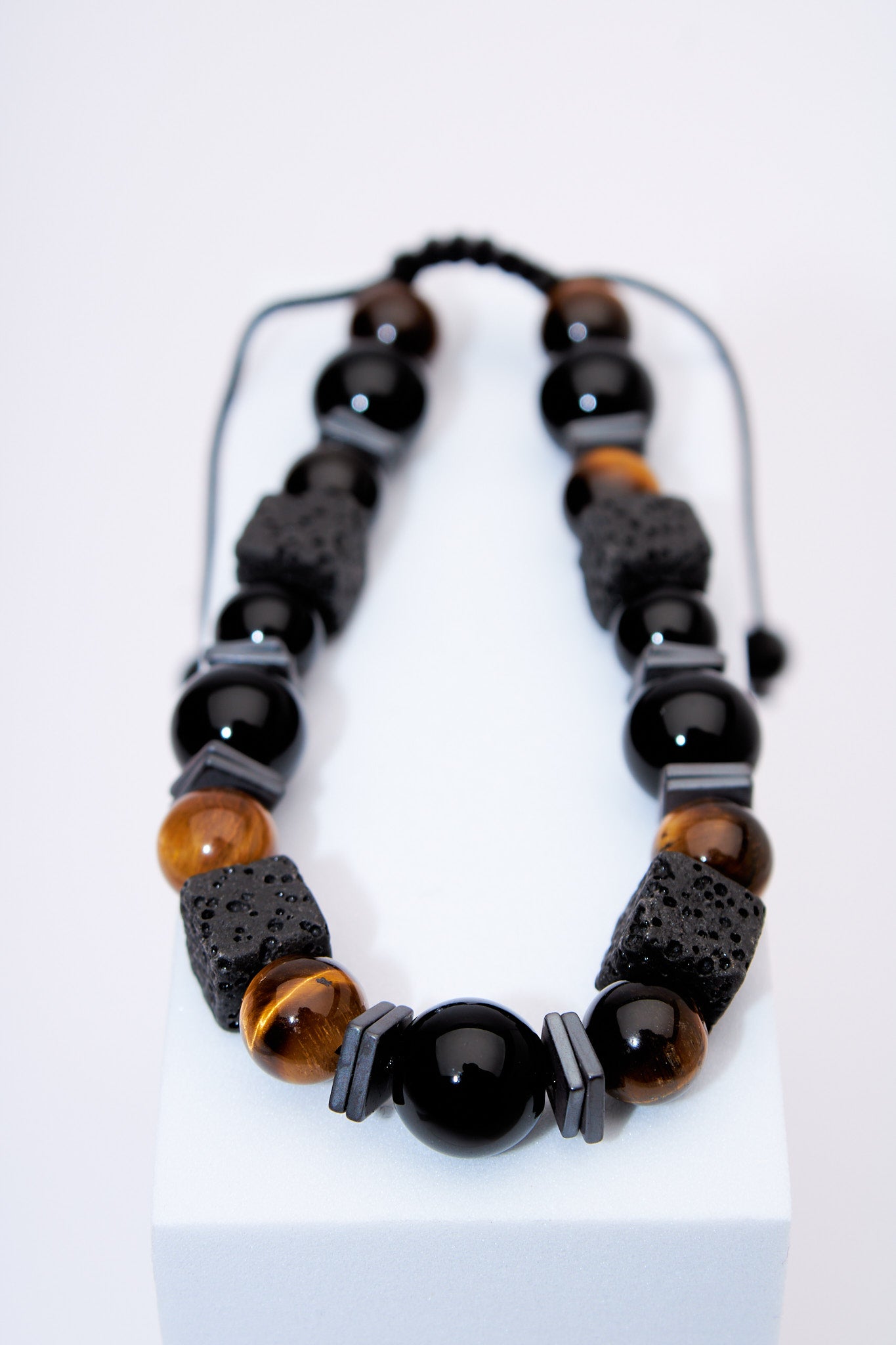 Pulsera ajustable ónix, ojo de tigre y lava