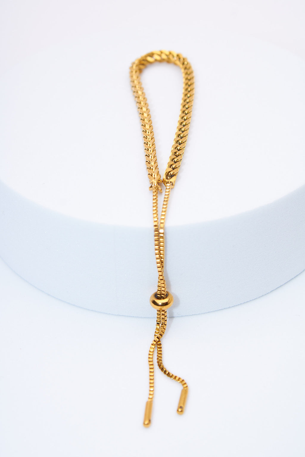 Pulsera trenzada dorada ajustable — cierre deslizante