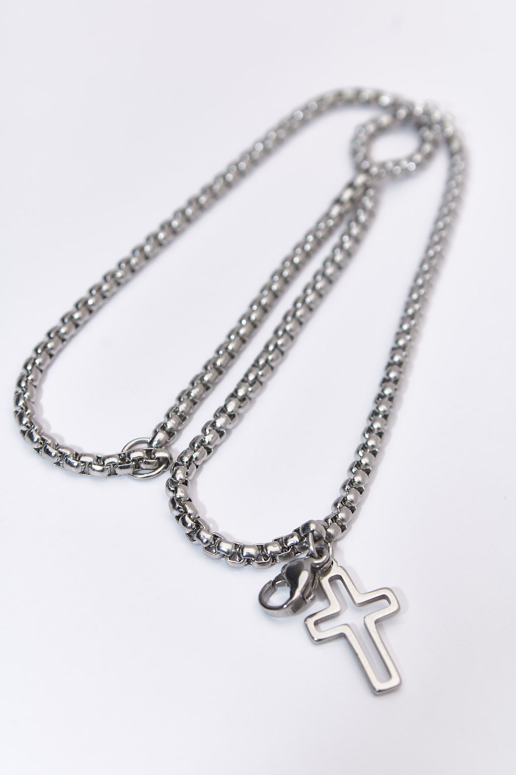 Pulsera doble capa con cruz hueca